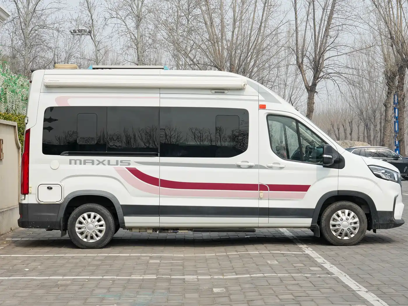 SAIC Maxus MAXUS V90 RV 2021 2.0T Travel Home V90 Self-Contained Class B RV Luxury Longitudinal Bed фото 11
