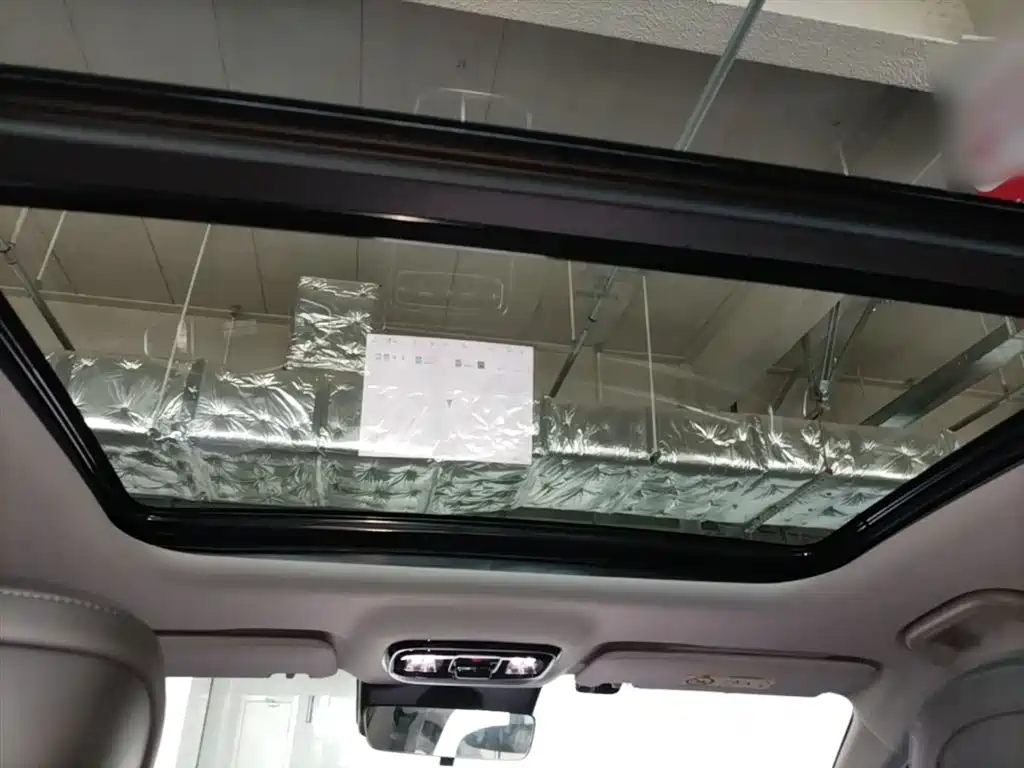 Geely Galaxy Galaxy A7 2025 EM-i 150km Explorer+ Edition фото 18