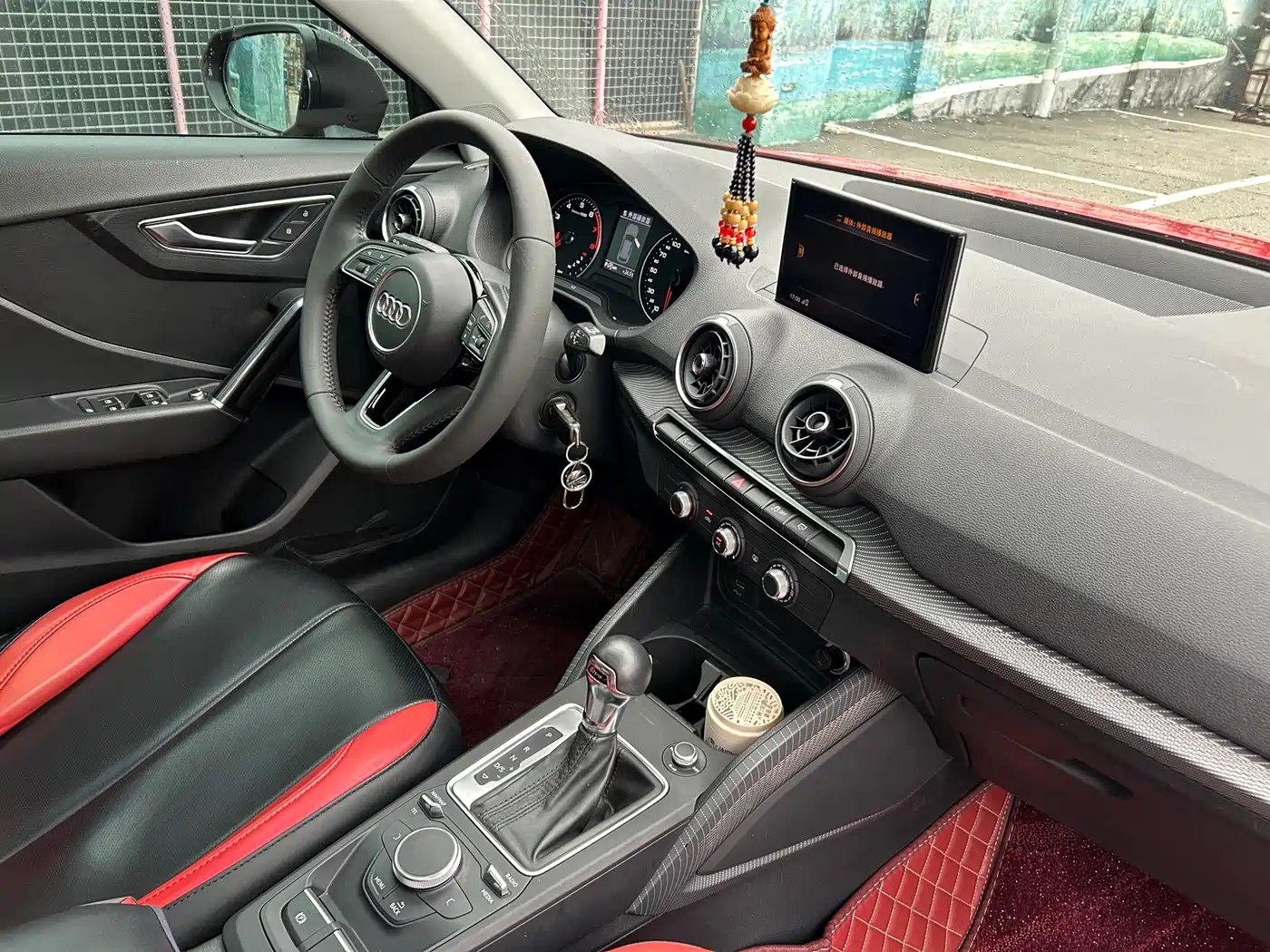 Audi Q2L 2018 35 TFSI Launch Exclusive Edition China VI фото 7