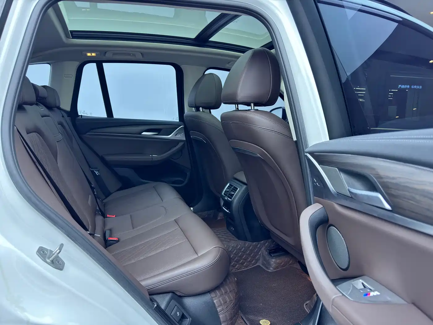 BMW X3 2022 xDrive30i Leading M Night Package фото 10