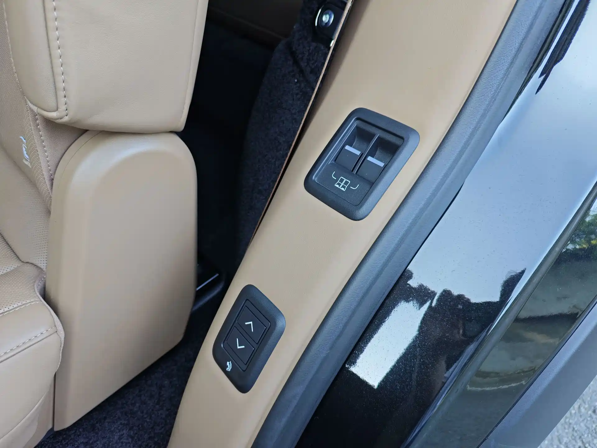 Фото 23 - Land Rover Range Rover