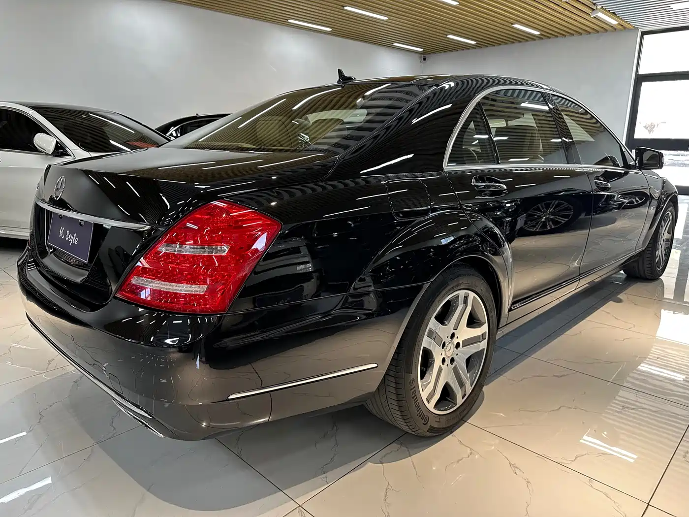 Mercedes-Benz S-Class 2012 S 600 L Grand Edition фото 3