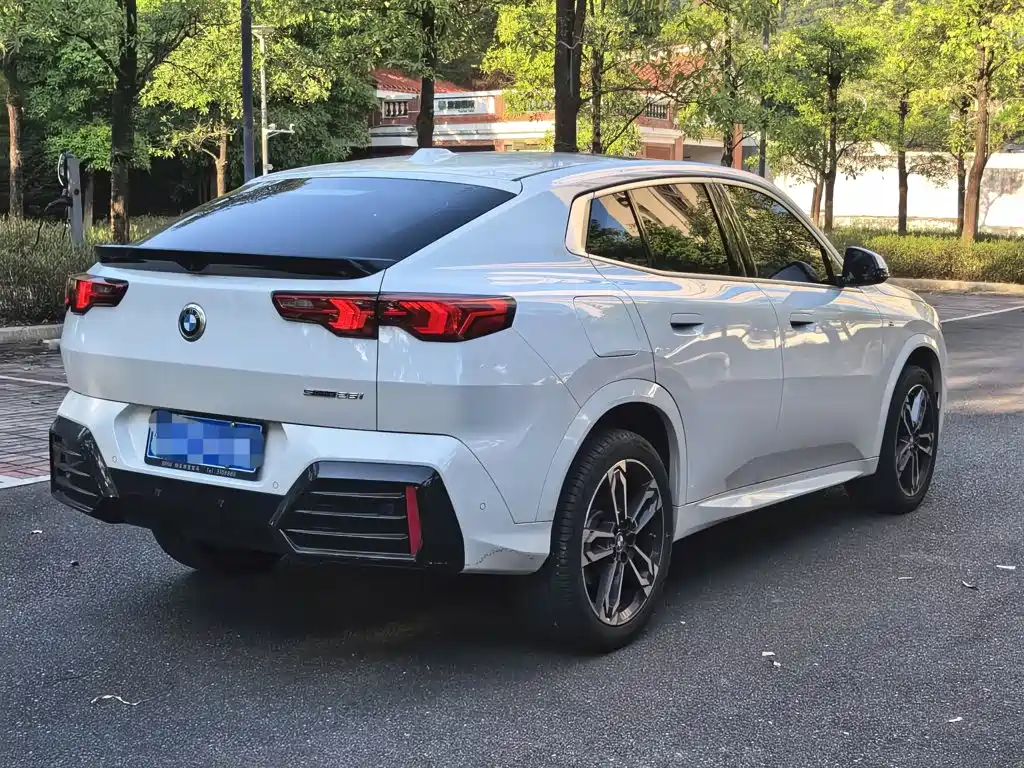 BMW X2 (Import) 2025 2024 sDrive25i M Sport Package