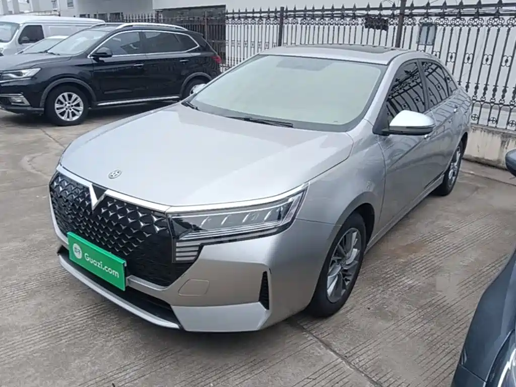 Venucia D60 2024 2023 PLUS 1.6L XL CVT Joy Leader Edition