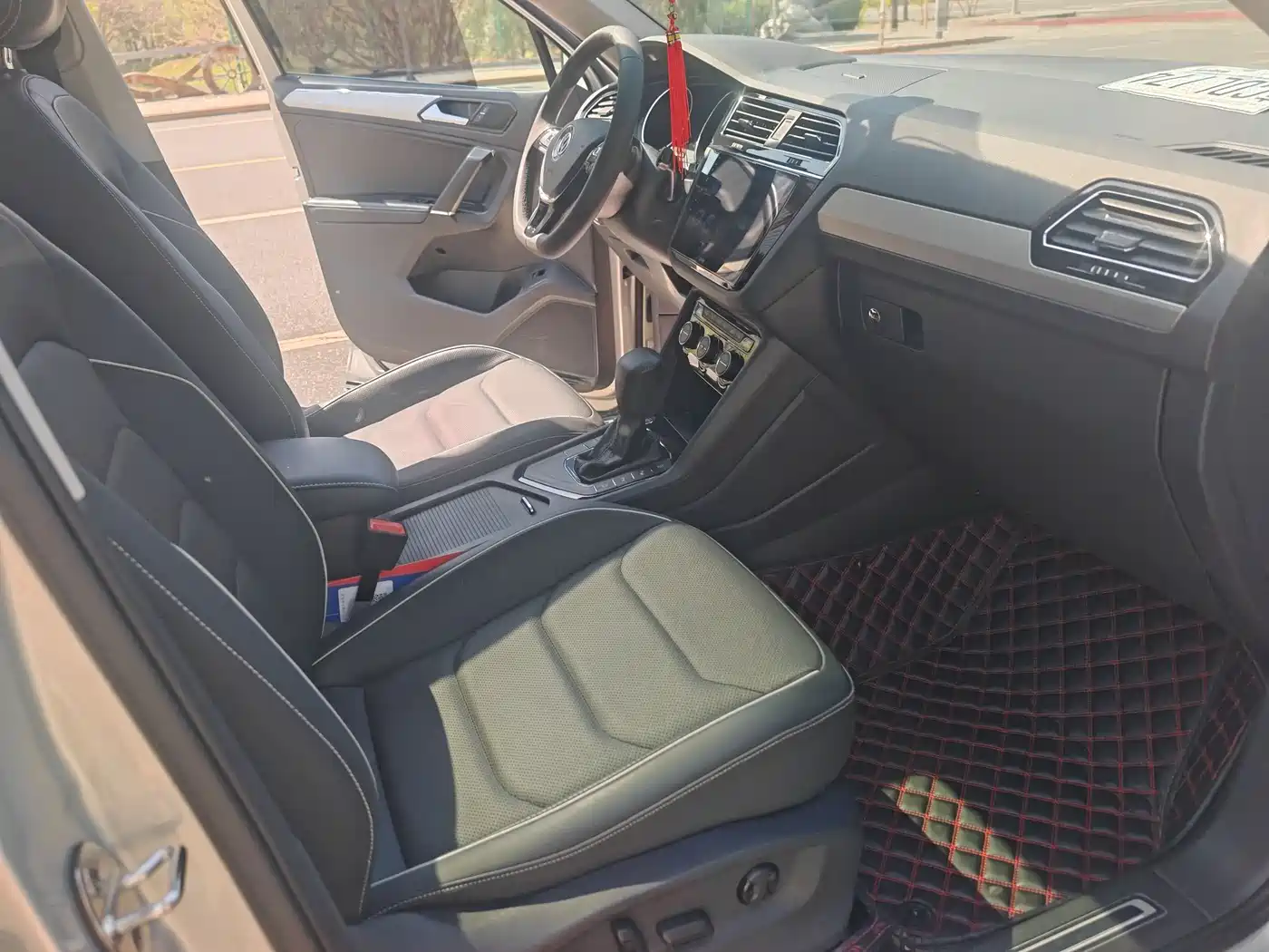 Volkswagen Tiguan L 2017 330TSI Automatic 2WD Flagship Edition фото 11