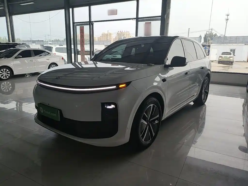 Li Auto L6 2024