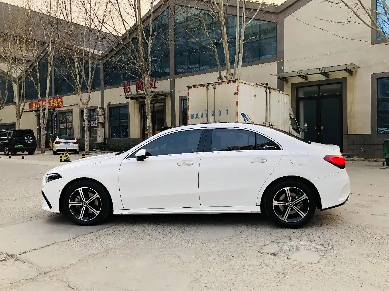 Mercedes-Benz A-Class 2024 A 200 L Fashion Edition фото 7