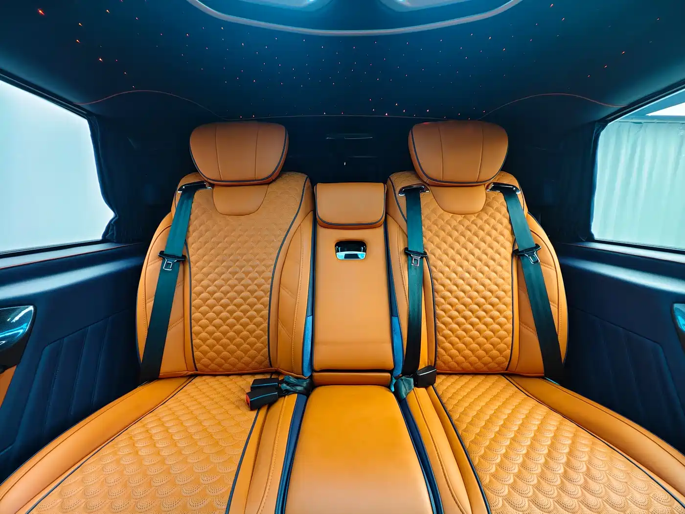 Mercedes-Benz Vito 2021 2.0T Elite 7-Seater фото 18