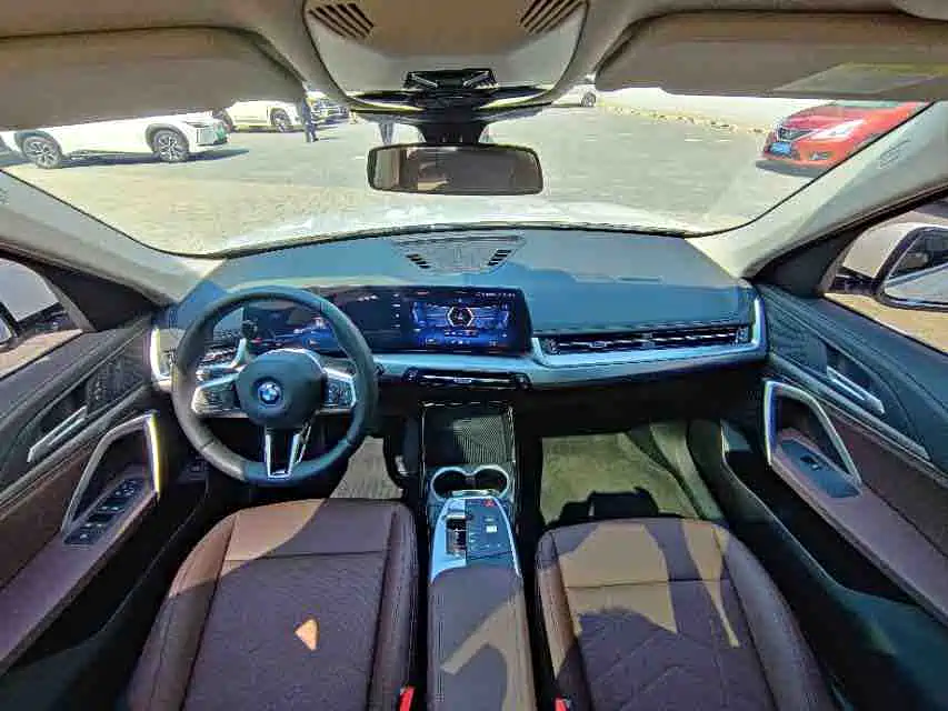BMW iX1 2024 2023 eDrive25L X Design Package