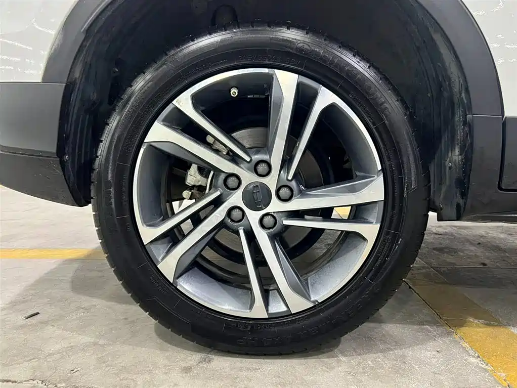 GEELY AUTOMOBILE BINYUE