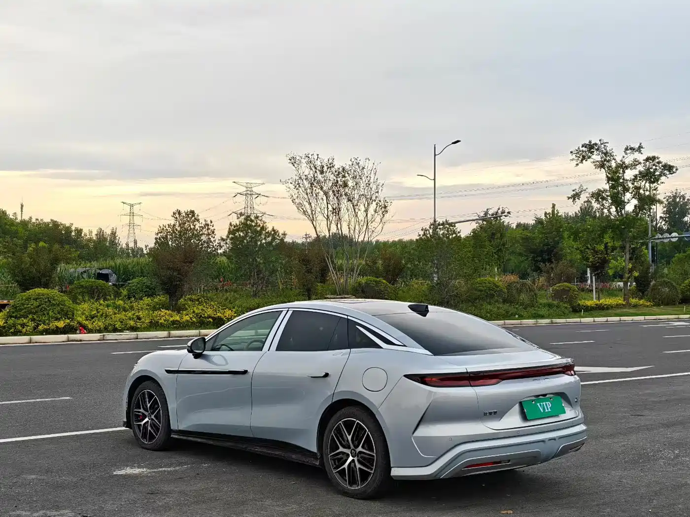 Фото 7 - BYD Han L