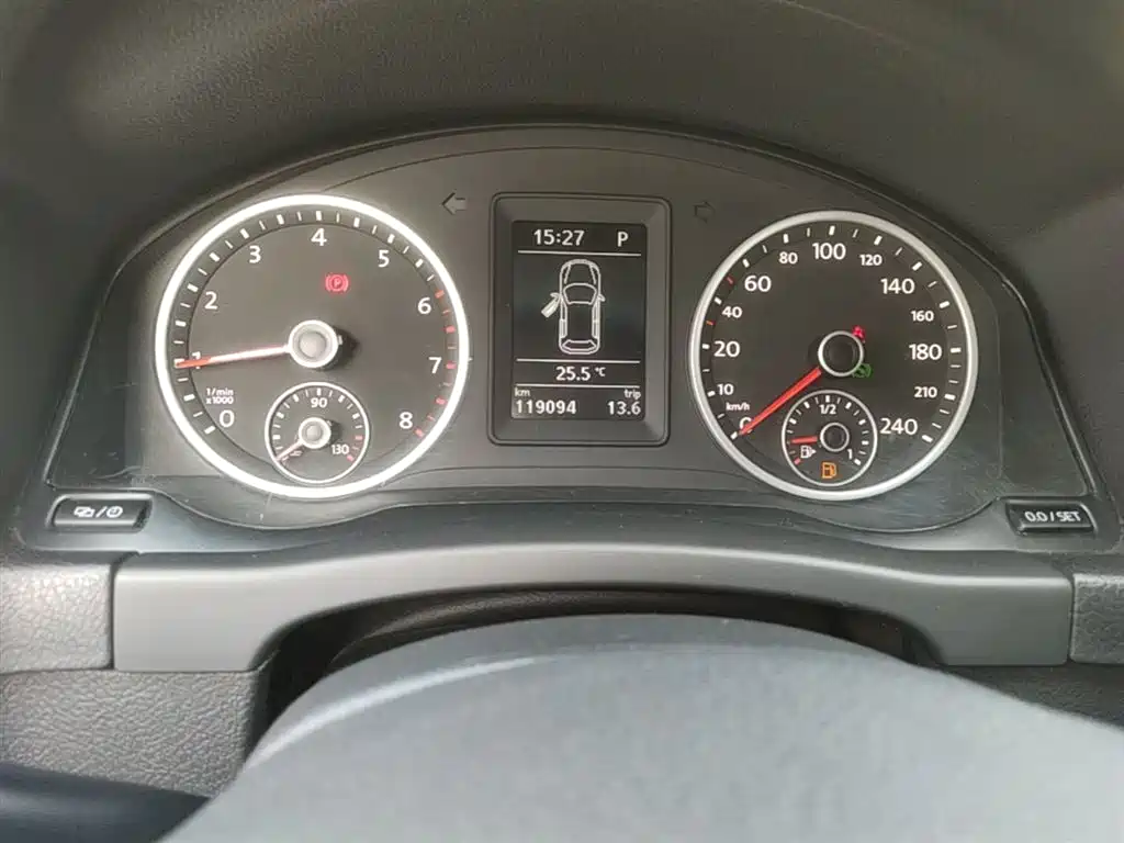 Volkswagen Tiguan 2015 1.8TSI Automatic 2WD Comfortline фото 12