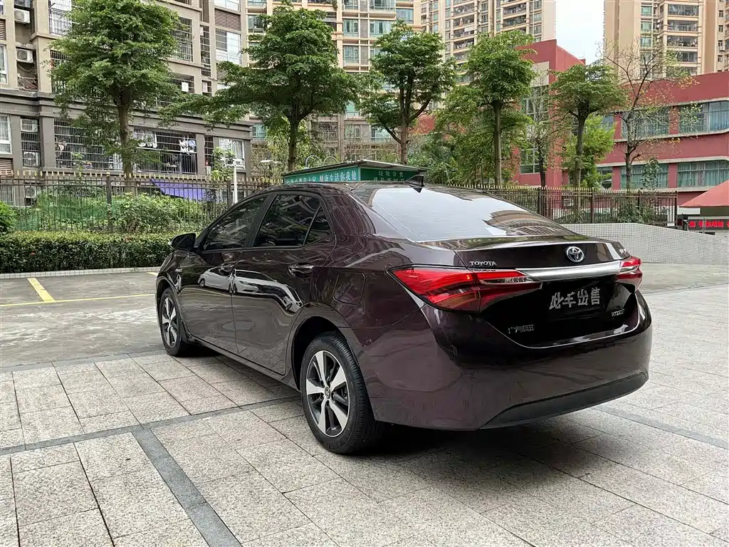Toyota Levin 2016 Hybrid 1.8H V E-CVT Luxury Edition фото 15
