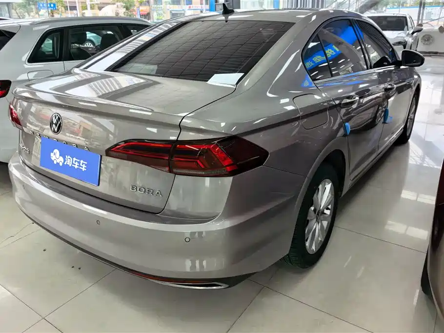 Volkswagen Bora 2021 1.5L Automatic Comfort Smart Edition фото 3
