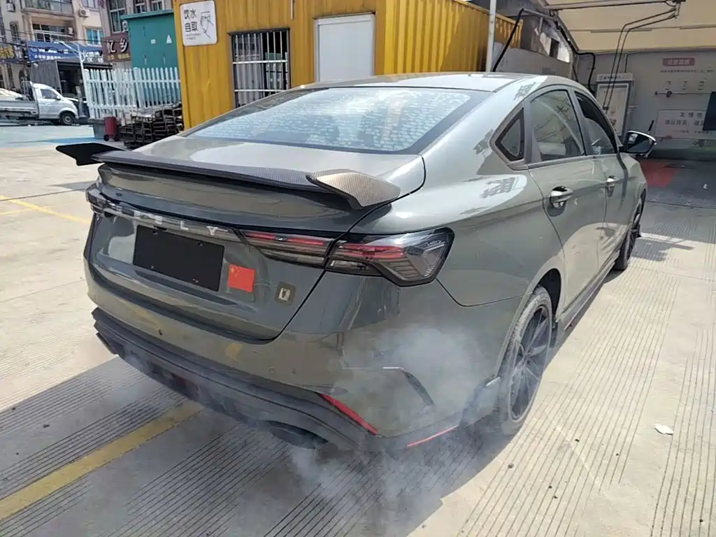 Фото 7 - Geely Binrui
