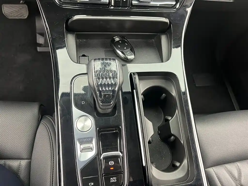 GAC TRUMPCHI TRUMPCHI M8