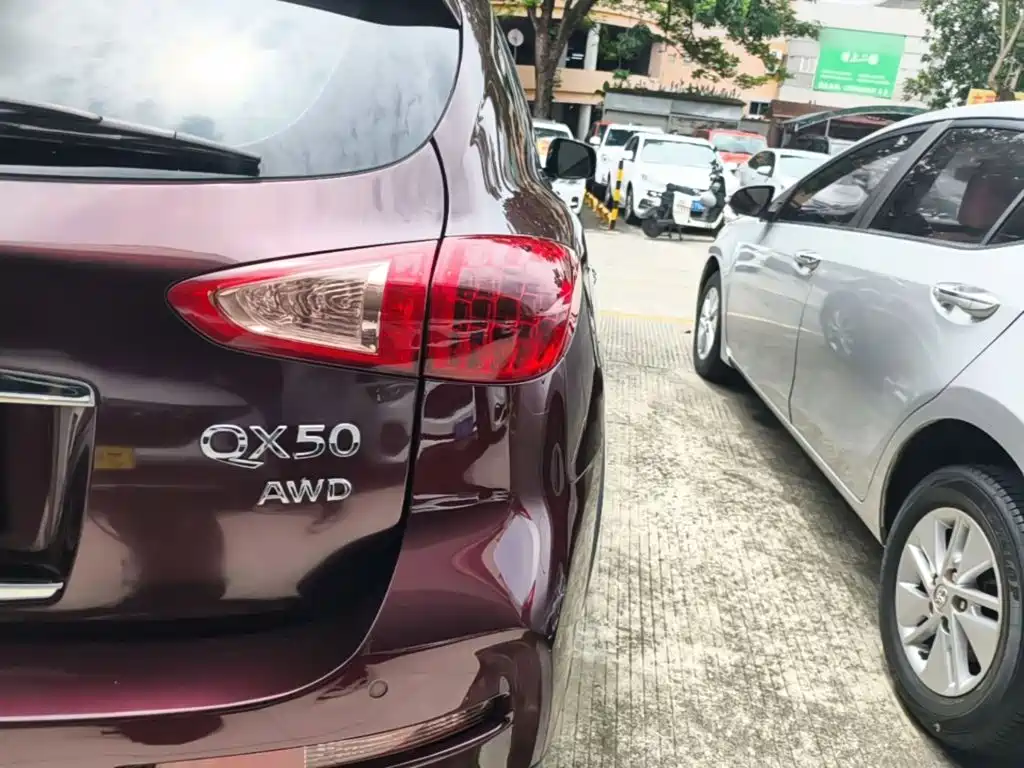 Infiniti QX50 2017 2015 2.5L Enjoyment Edition