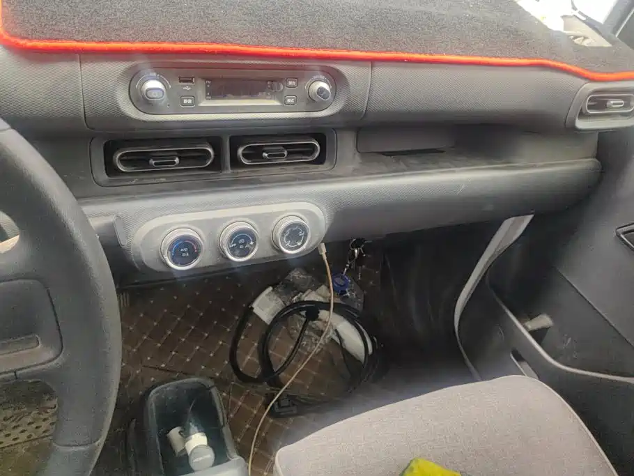 Wuling Motors Wuling Zhiguang NEV 2025 2025 Model 305km Base Version