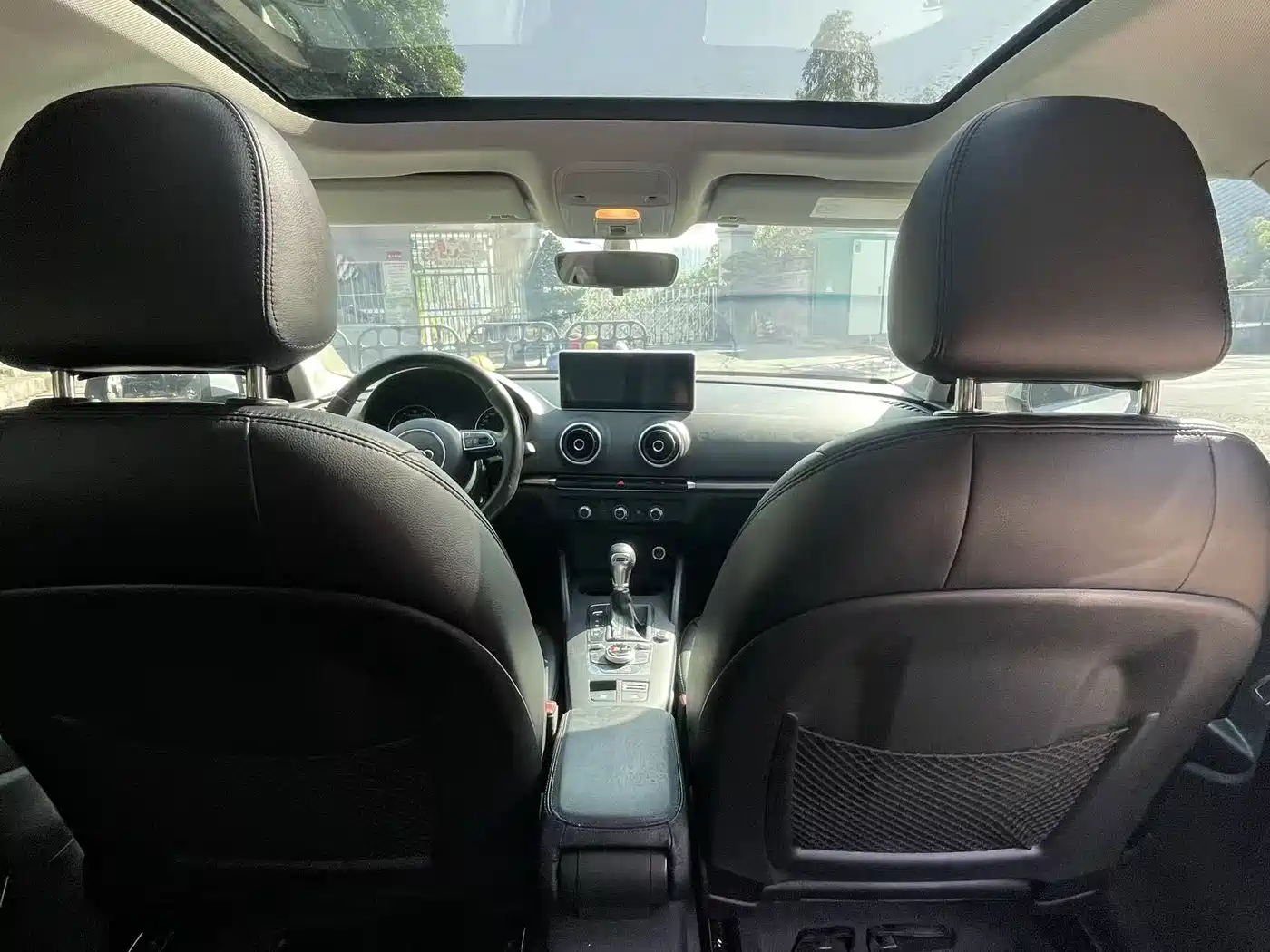 Audi A3 2016 Limousine 35 TFSI Leadership фото 13