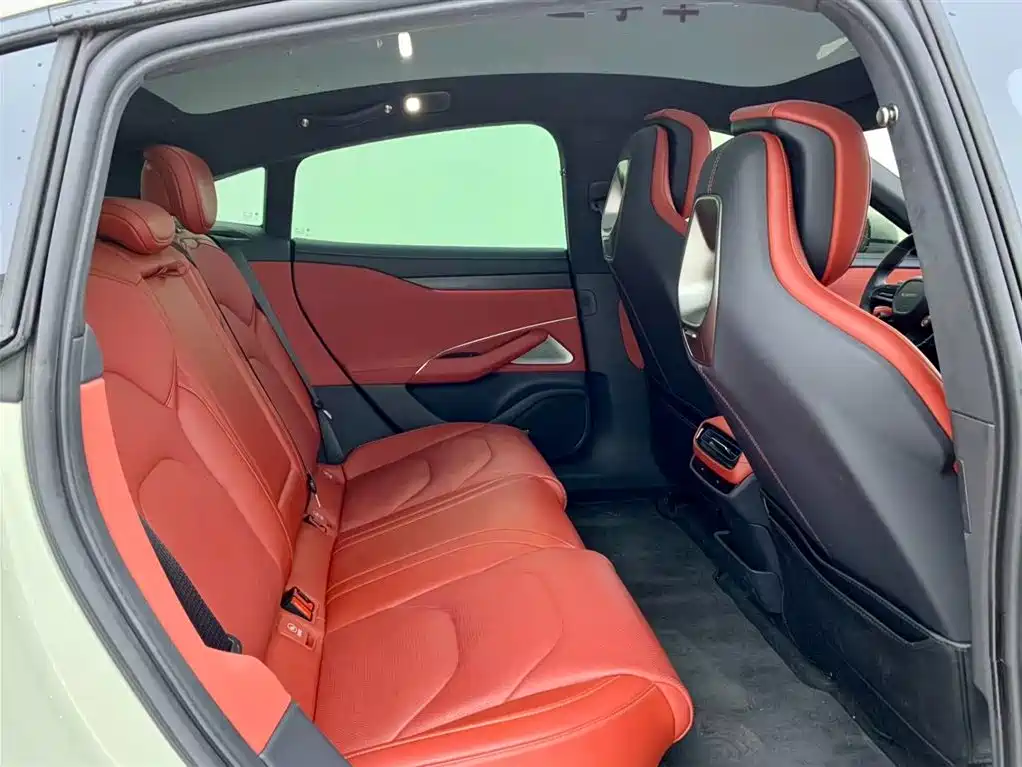 XIAOMI CAR XIAOMI SU7