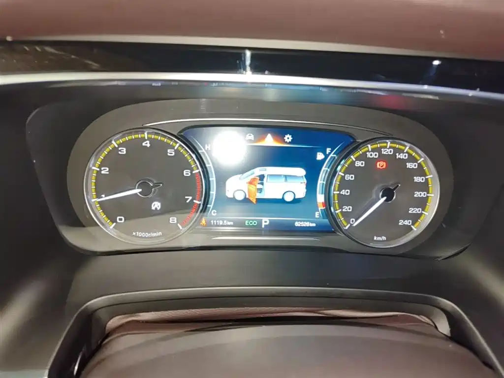 GAC Trumpchi Trumpchi M8 2021 Leading Show Series 390T Premium Edition фото 12