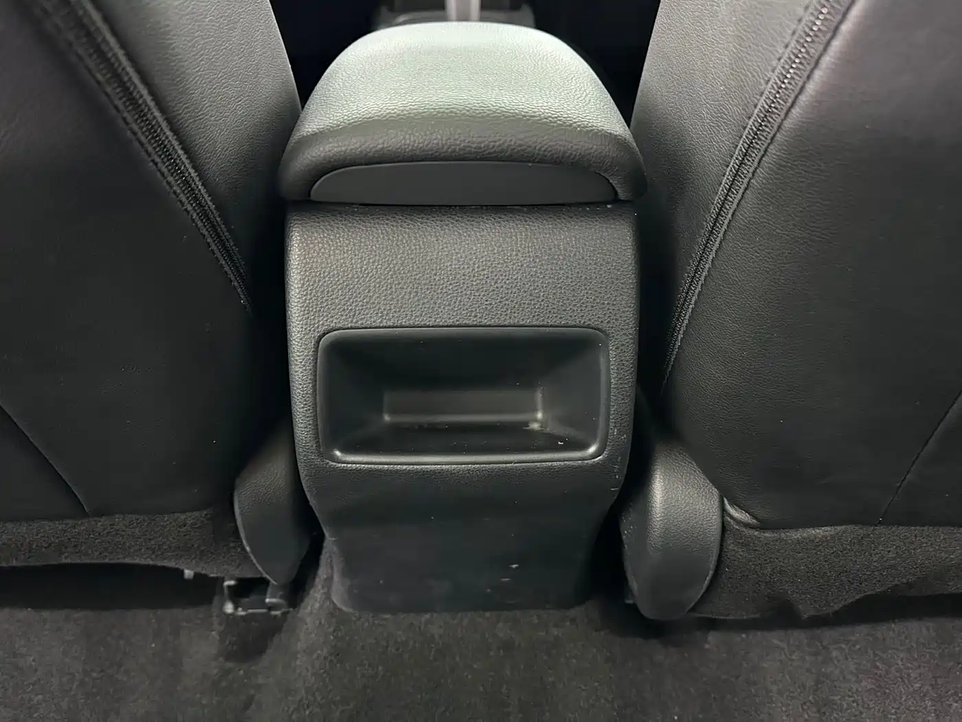 Toyota Corolla 2021 1.2T S-CVT Elite PLUS Edition фото 11