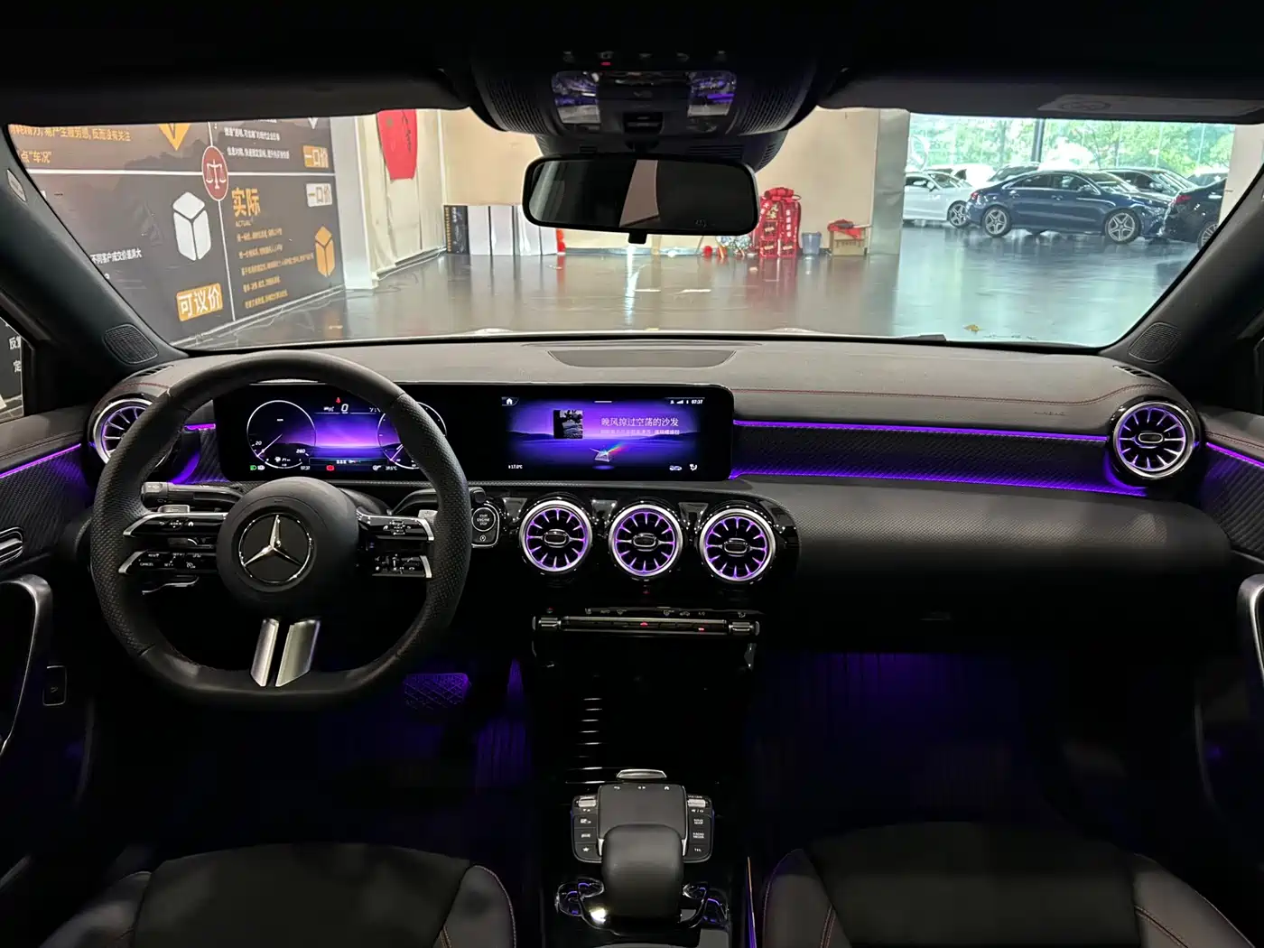 Mercedes-Benz A-Class 2023 A 200 L Fashion фото 5