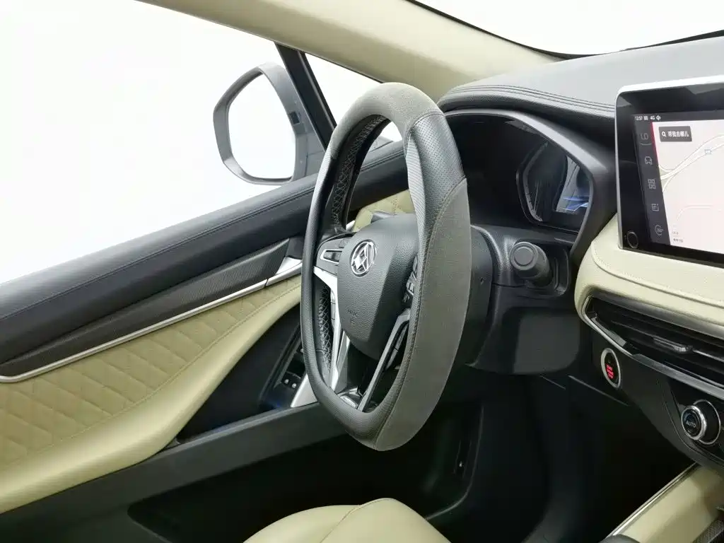 SAIC Maxus D90 2018 2017 2.0T Automatic 4WD Sirius