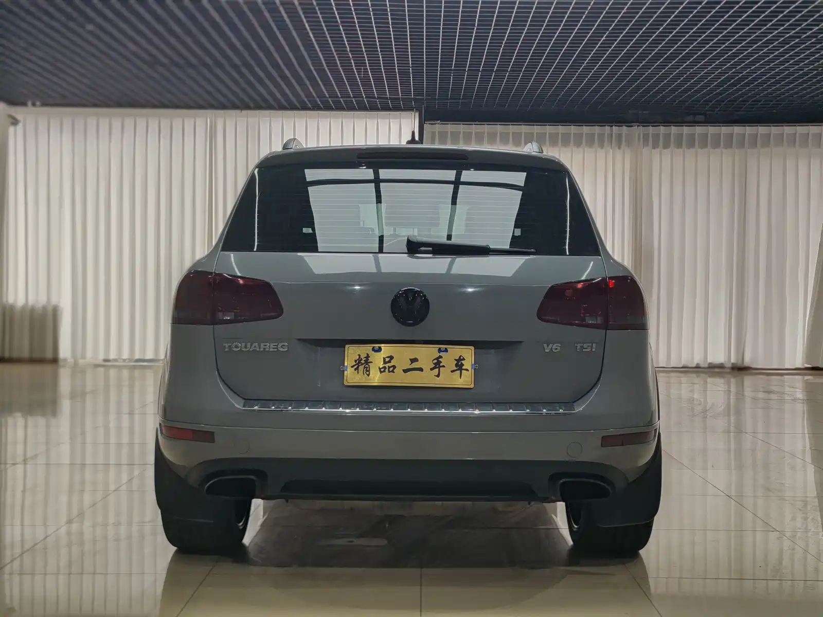 Фото 5 - Volkswagen Touareg