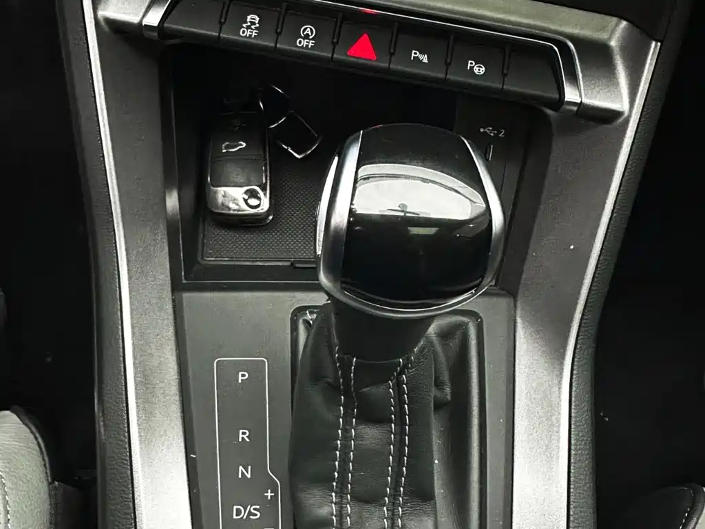 Audi Q3 2022 35 TFSI Fashion Dynamic фото 13