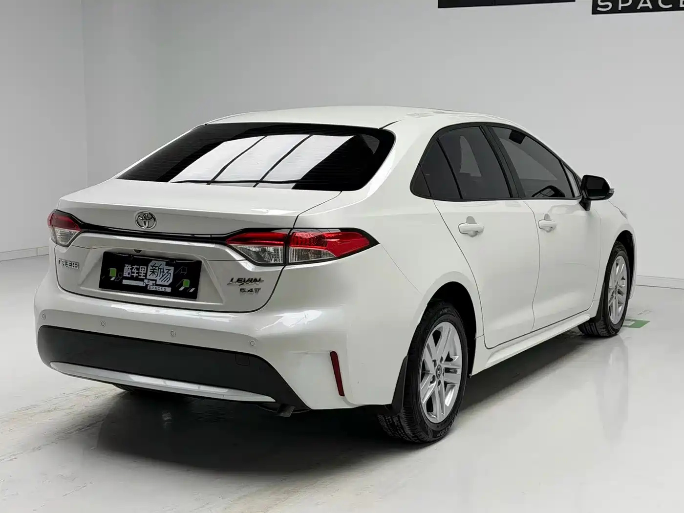 Toyota Levin 2019 185T CVT Luxury Edition China VI фото 4