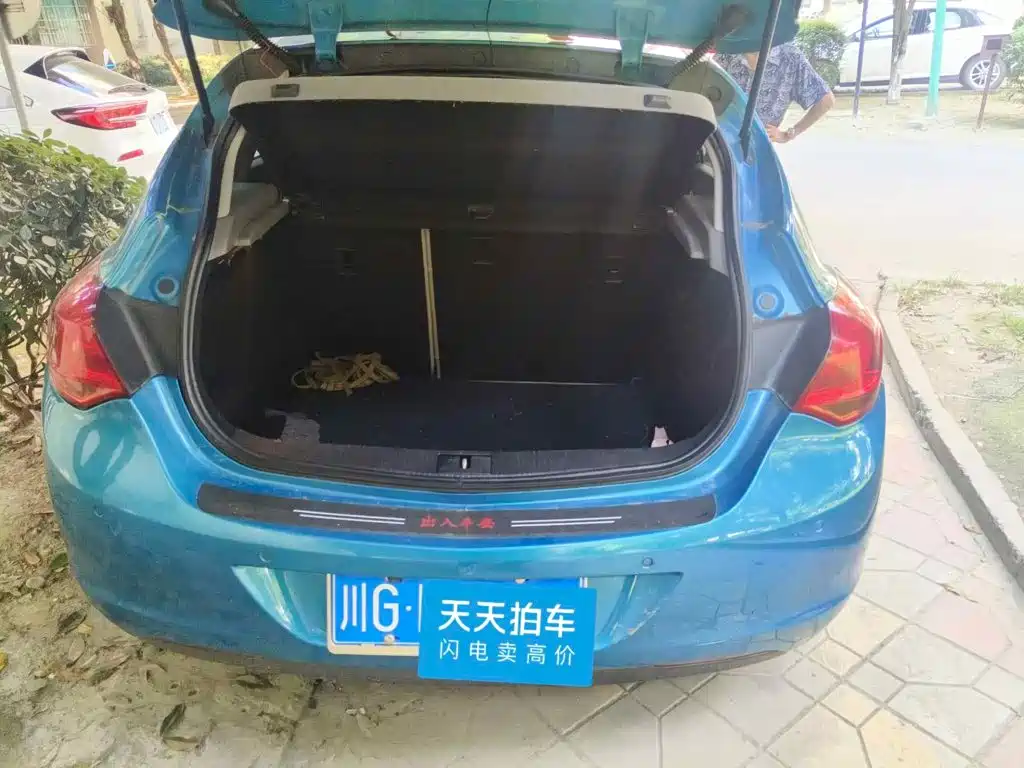 Фото 5 - Buick Excelle