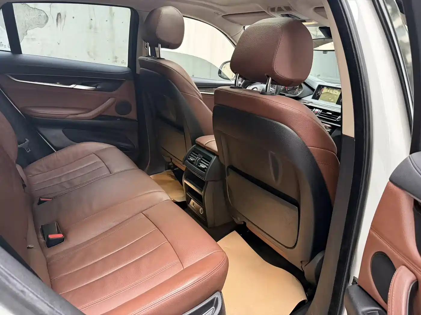 BMW X6 2015 xDrive28i фото 12