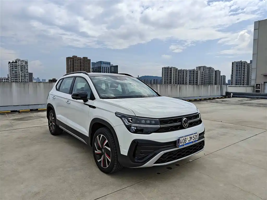 Volkswagen Tharu 2024 300TSI 2WD Moon Premium Edition фото 3