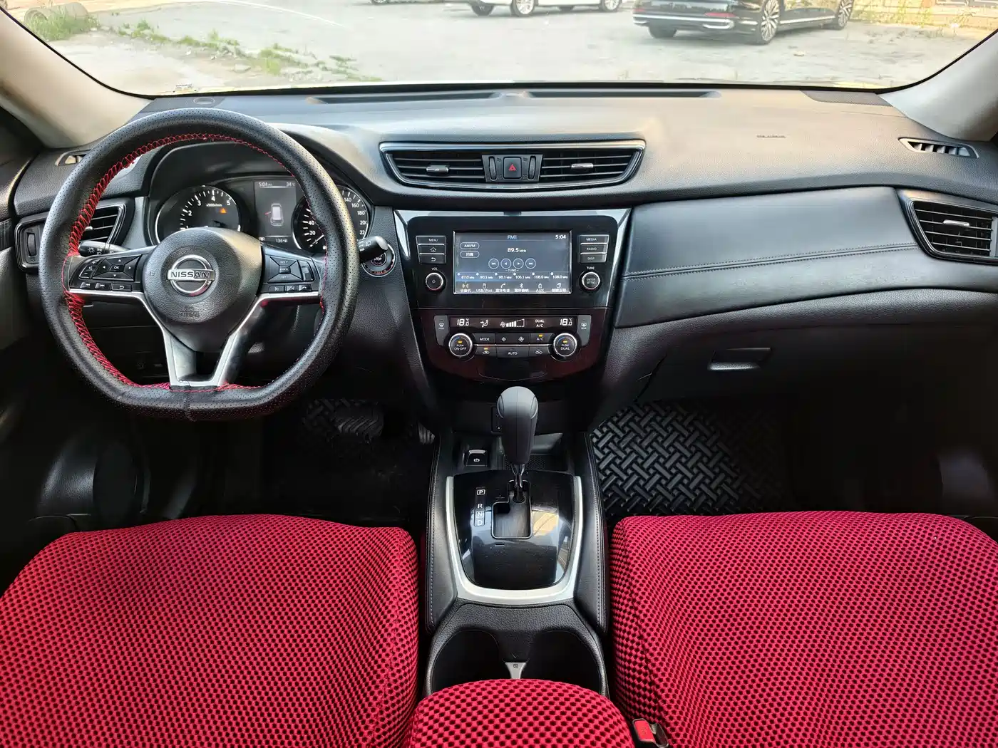 Фото 7 - Nissan X-Trail