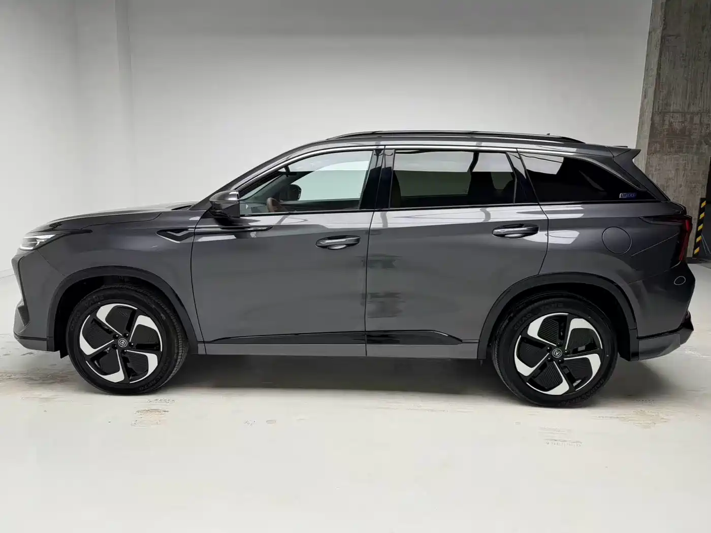 CHANGAN CS75 PLUS SMART IDD