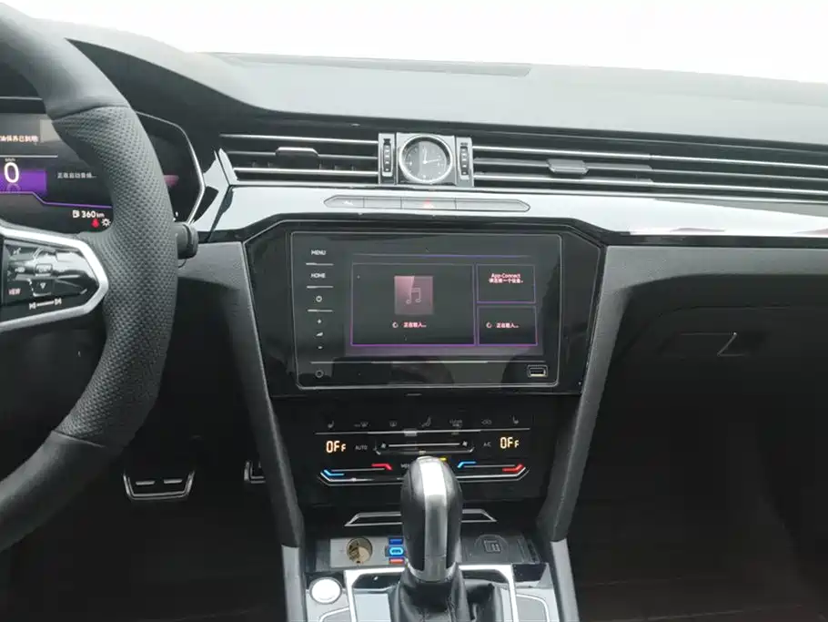 Volkswagen Magotan 2023 2 Million Units Anniversary Edition 330TSI DSG Leading Type фото 13