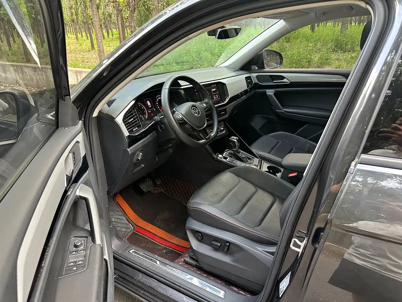 Volkswagen Tayron 2022 330TSI 2WD Luxury Smart Connect Edition фото 7
