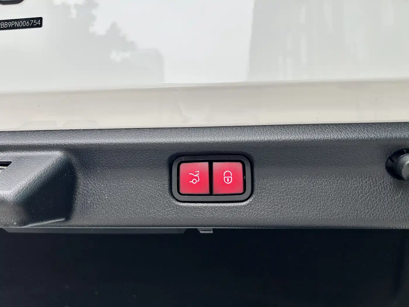 Mercedes-Benz EQE 2022 350 Pioneer Edition фото 23