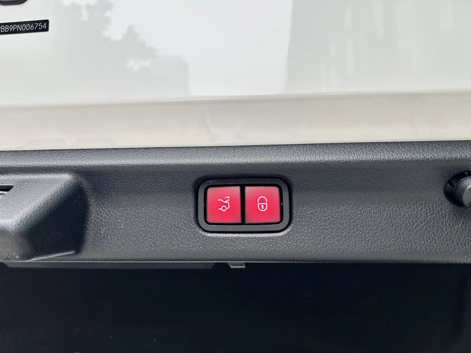 Фото 23 - Mercedes-Benz EQE