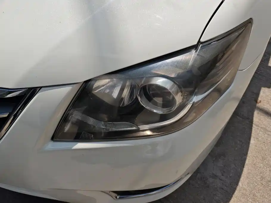 Фото 5 - Toyota Camry