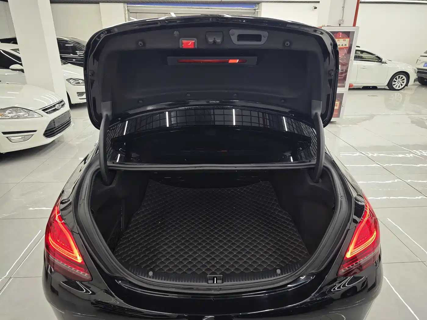 Mercedes-Benz C-Class 2020 Facelift C 200 L Fashion Sport Version фото 11