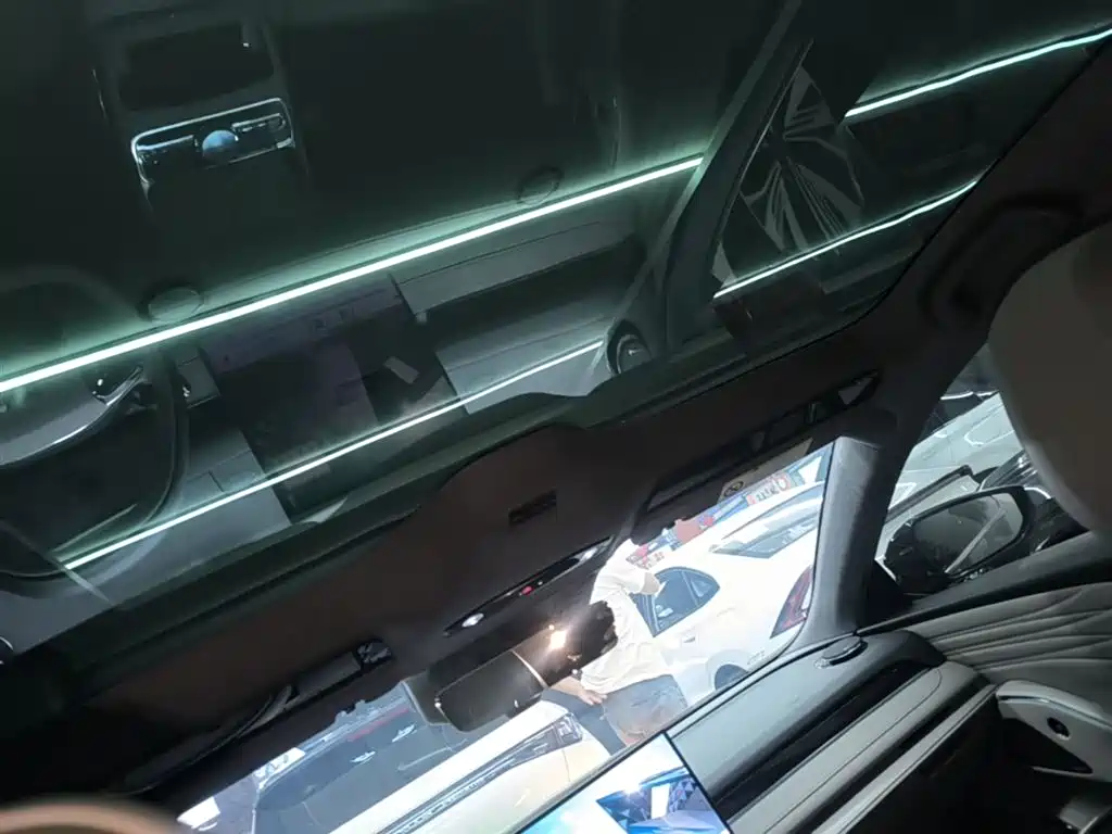 Geely Galaxy Galaxy Xingyao 8 2025 130km EM-P Starship Edition фото 18