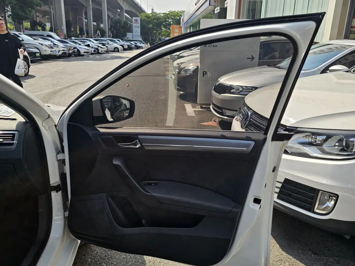 Volkswagen Santana 2021 1.5L Automatic Comfort Edition фото 18