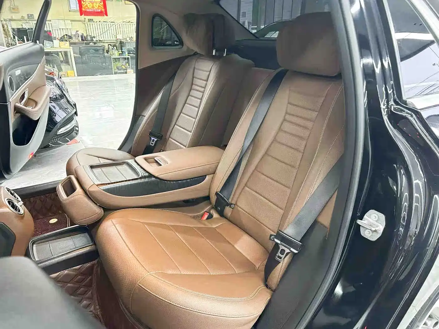 Mercedes-Benz E-Class 2018 E 200 L Sport фото 15