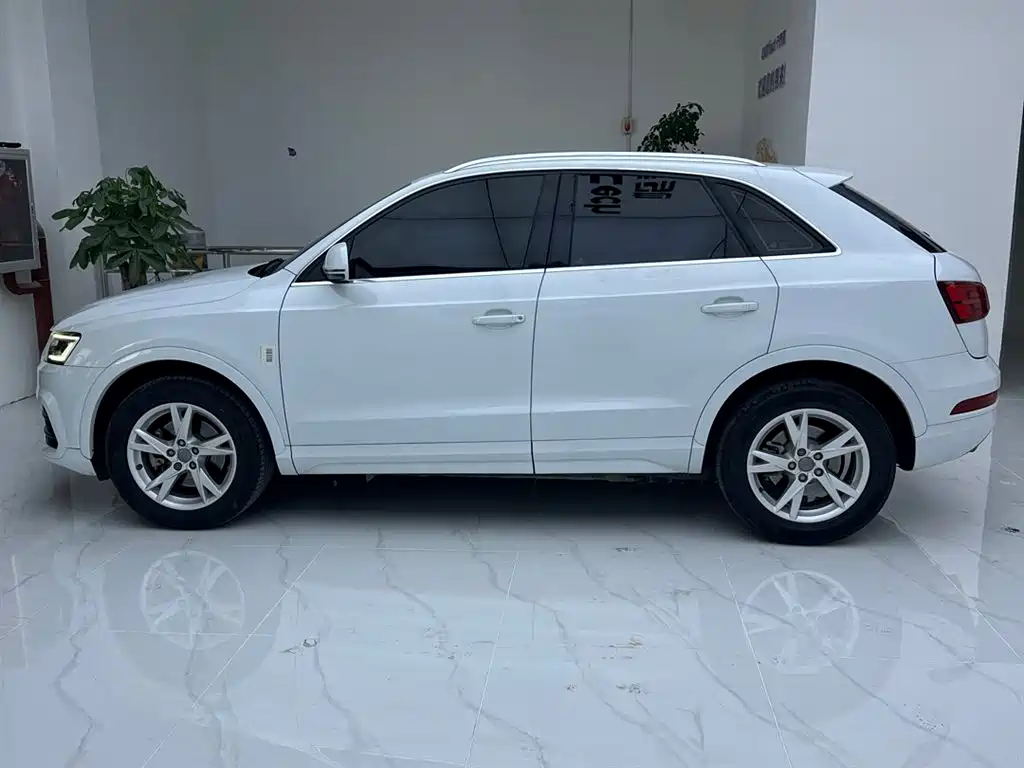 Audi Q3 2018 30th Anniversary Edition 30 TFSI Fashion фото 8
