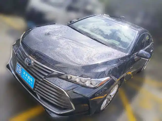 Toyota Avalon 2019 Hybrid 2.5L XLE Premium Edition China VI — фото 1