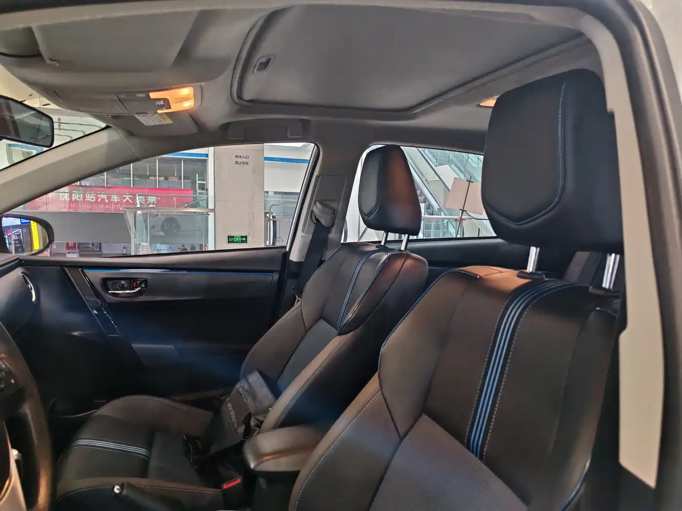 Toyota Levin 2018 185T CVT Premium Edition China V фото 9