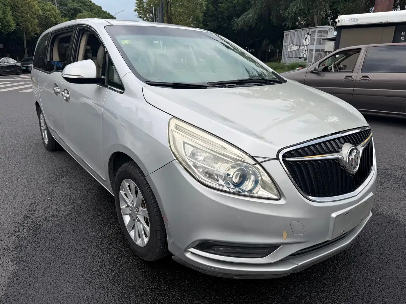 Buick GL8 2012 2011 2.4L LT Luxury Business Executive