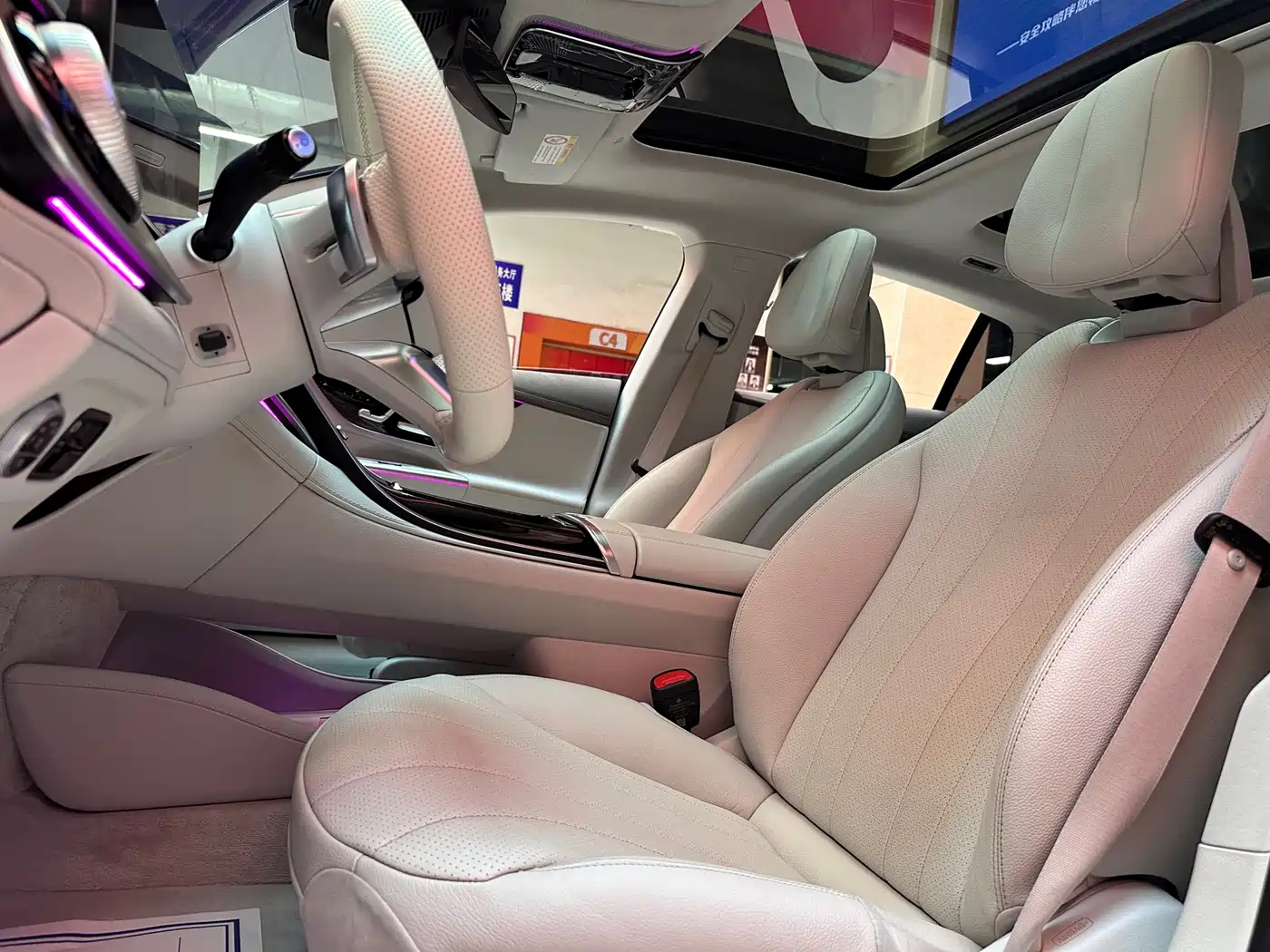 Mercedes-Benz EQE 2022 350 Luxury Edition фото 15